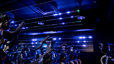 Cycle studio lighting
